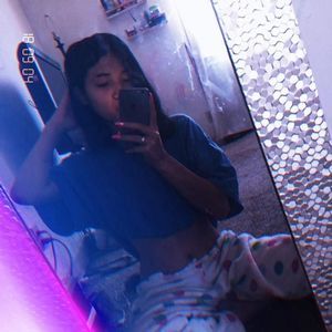 Meet your Posher, Marivel